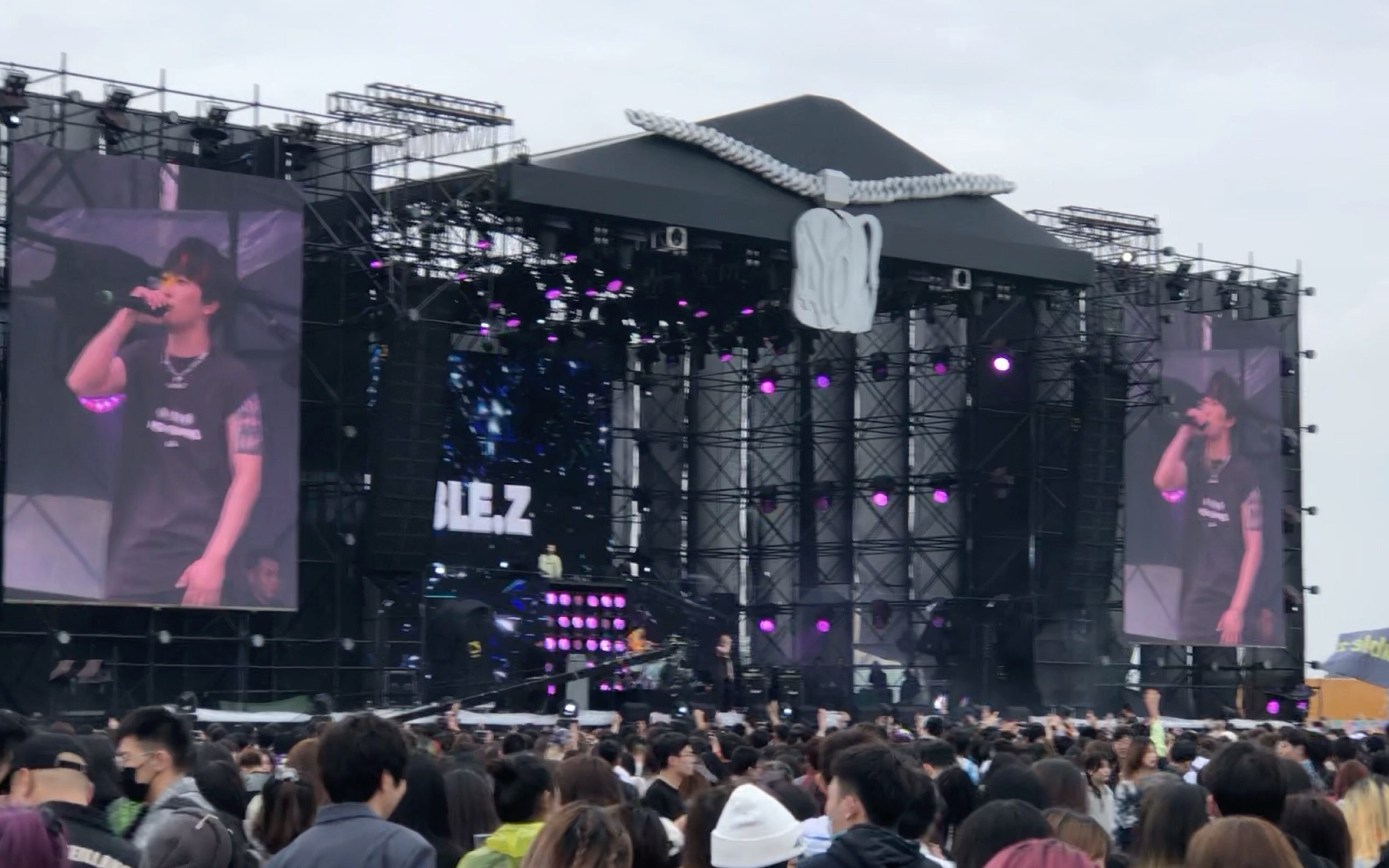低空飞行伴奏音乐下载_(低空飞行伴奏 百度网盘)